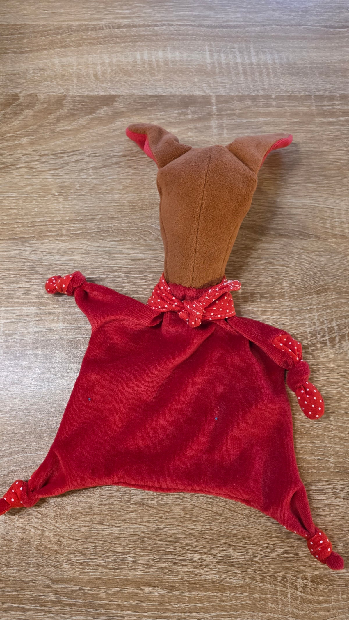 Kuscheltuch Hase – Rot mit Herz und Pünktchen ❤️🐰