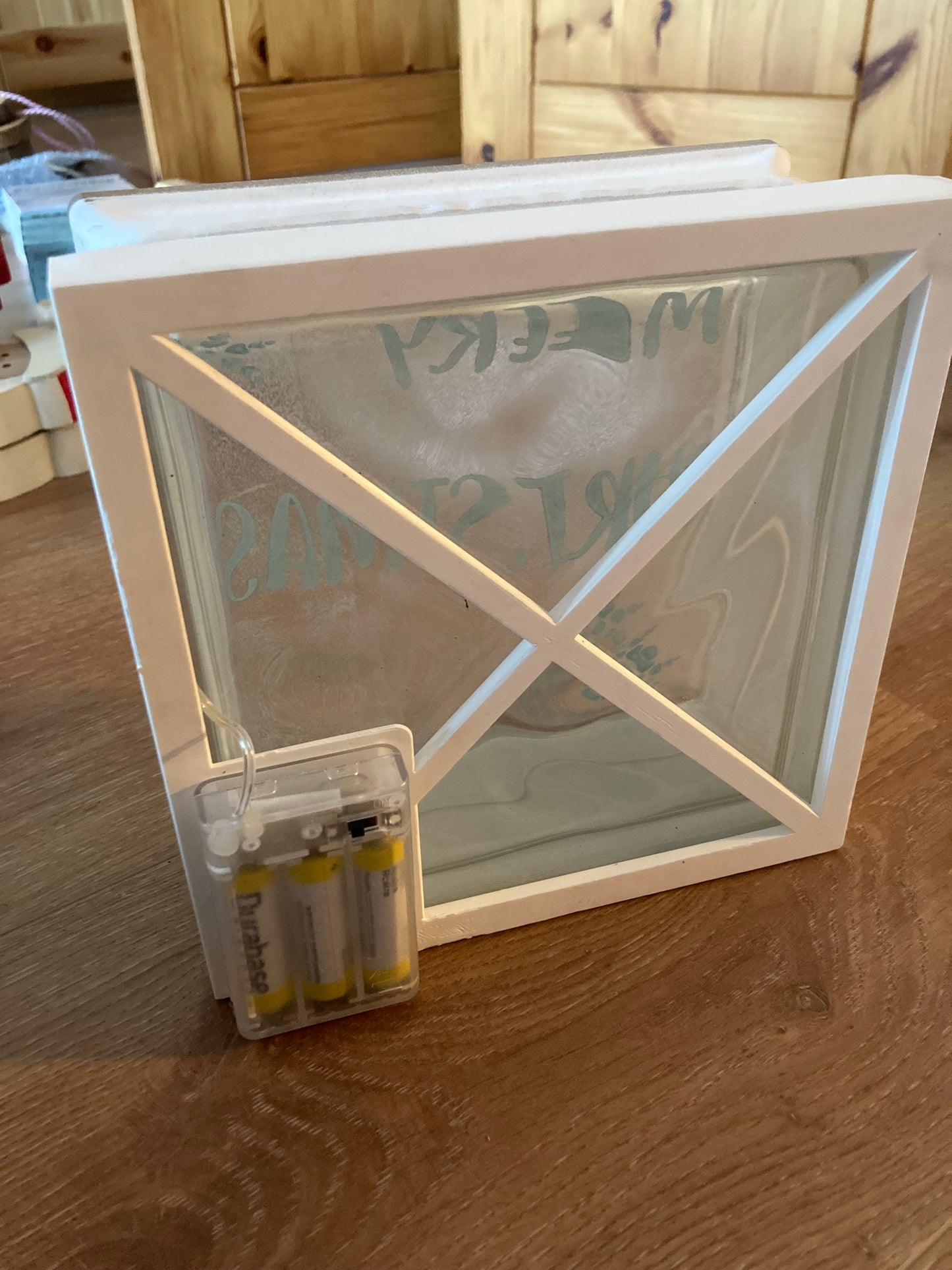 Weihnachtlicher Glasbaustein Wichtel rosa