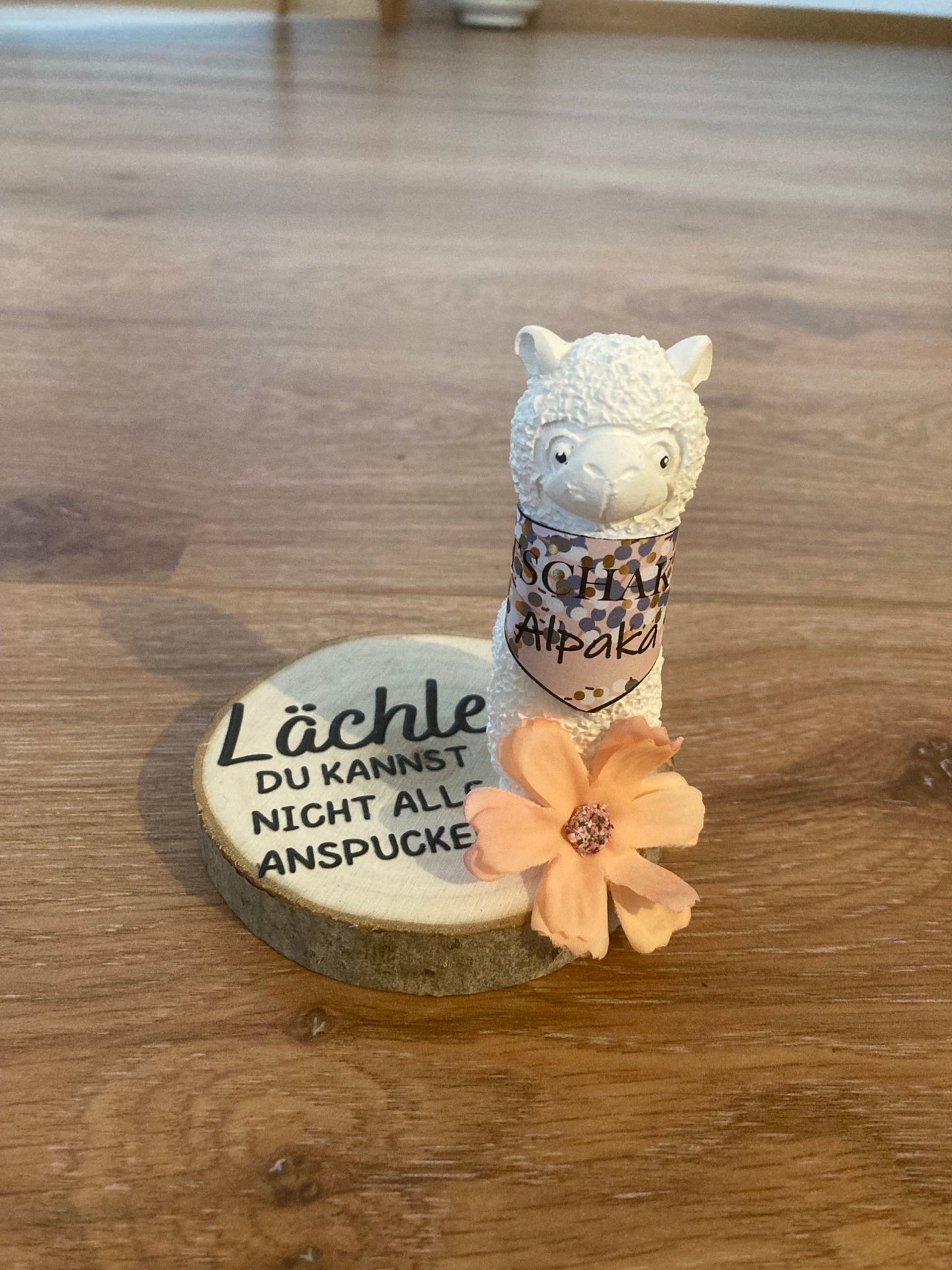 Alpaka gegossen Lächle du kannst sie nicht alle anspucken