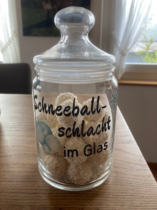 Schneeballschlacht im Glas