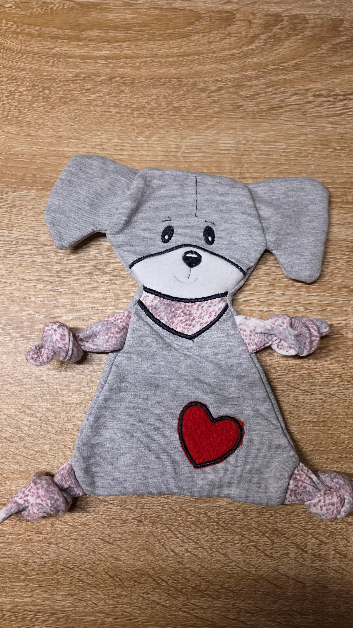 Schmusehund – Liebevoller Kuschelfreund mit Herz