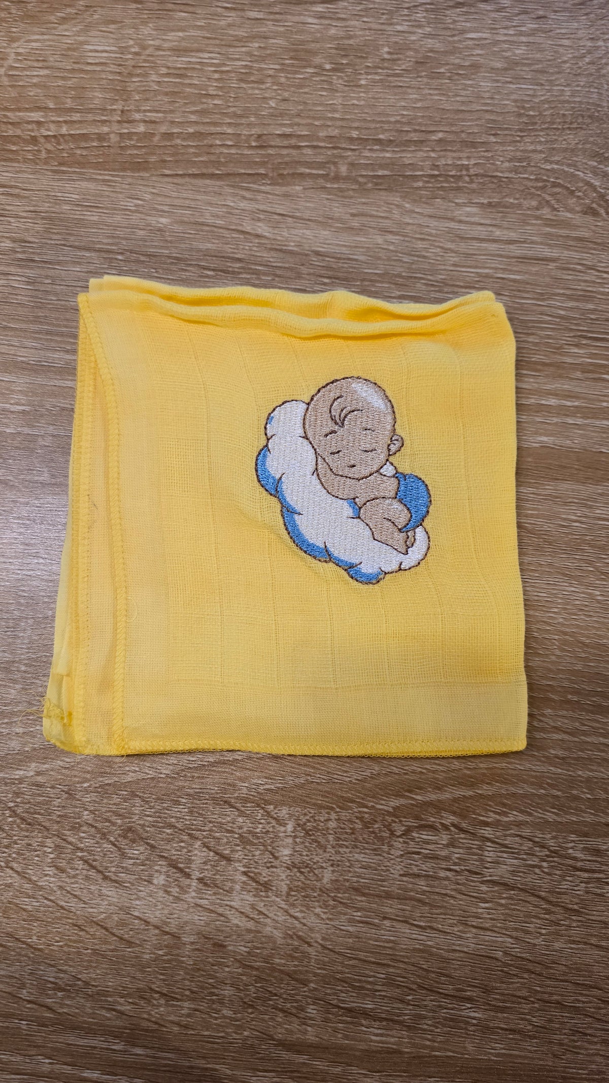 Nuschi mit süssen Stickmotiven – farbenfroh &amp; vielseitig 🧸✨