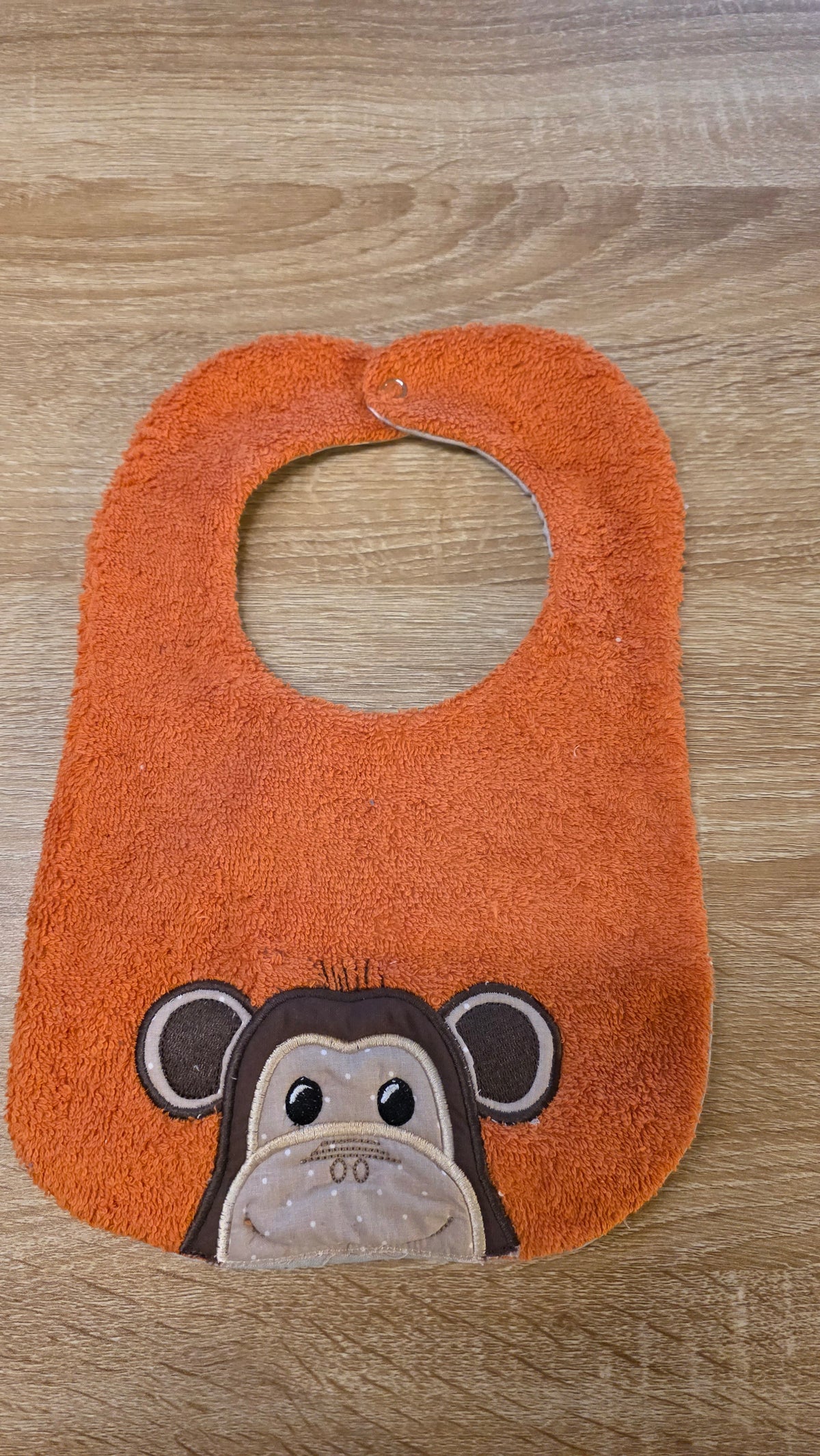 Baby-Lätzchen mit süßen Tiermotiven – einzeln erhältlich