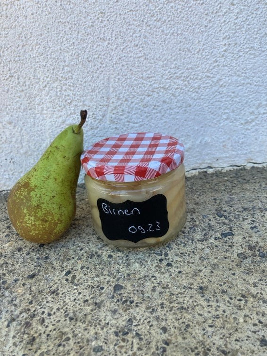 Eingemachte Birnen
